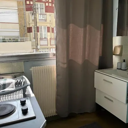 Studio A 200m De La Apartmán *